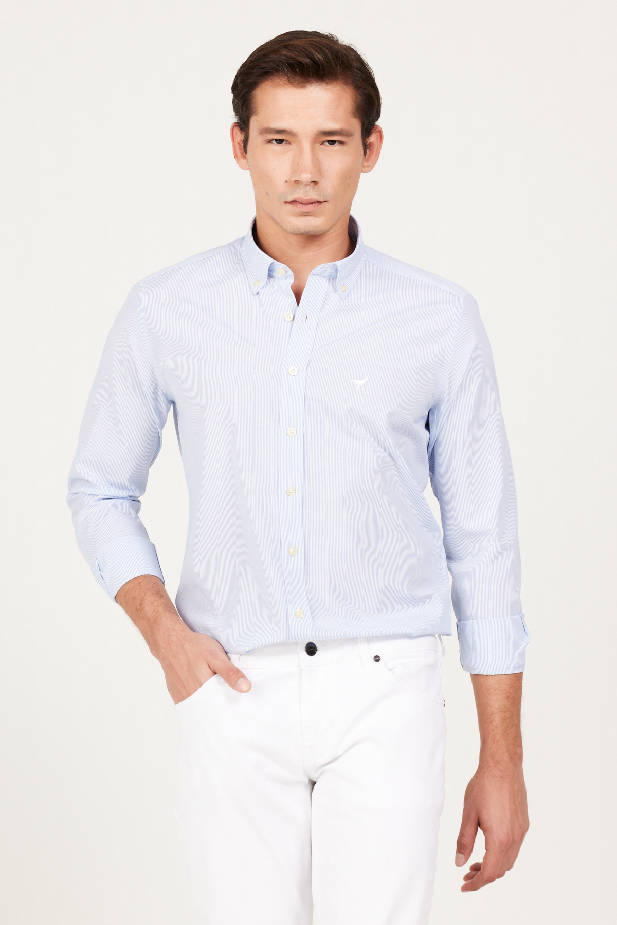 Levně AC&Co / Altınyıldız Classics Men's A.Blue-White Slim Fit Slim Fit Button-down Collar Cotton Striped Shirt