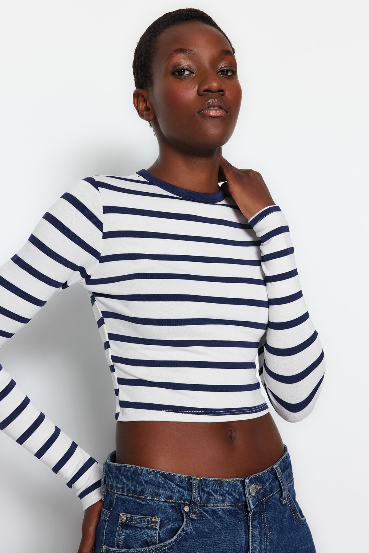 Trendyol Navy Blue Striped Premium Viscose Soft Fabric Fitted Crop Stretchy Knitted Blouse