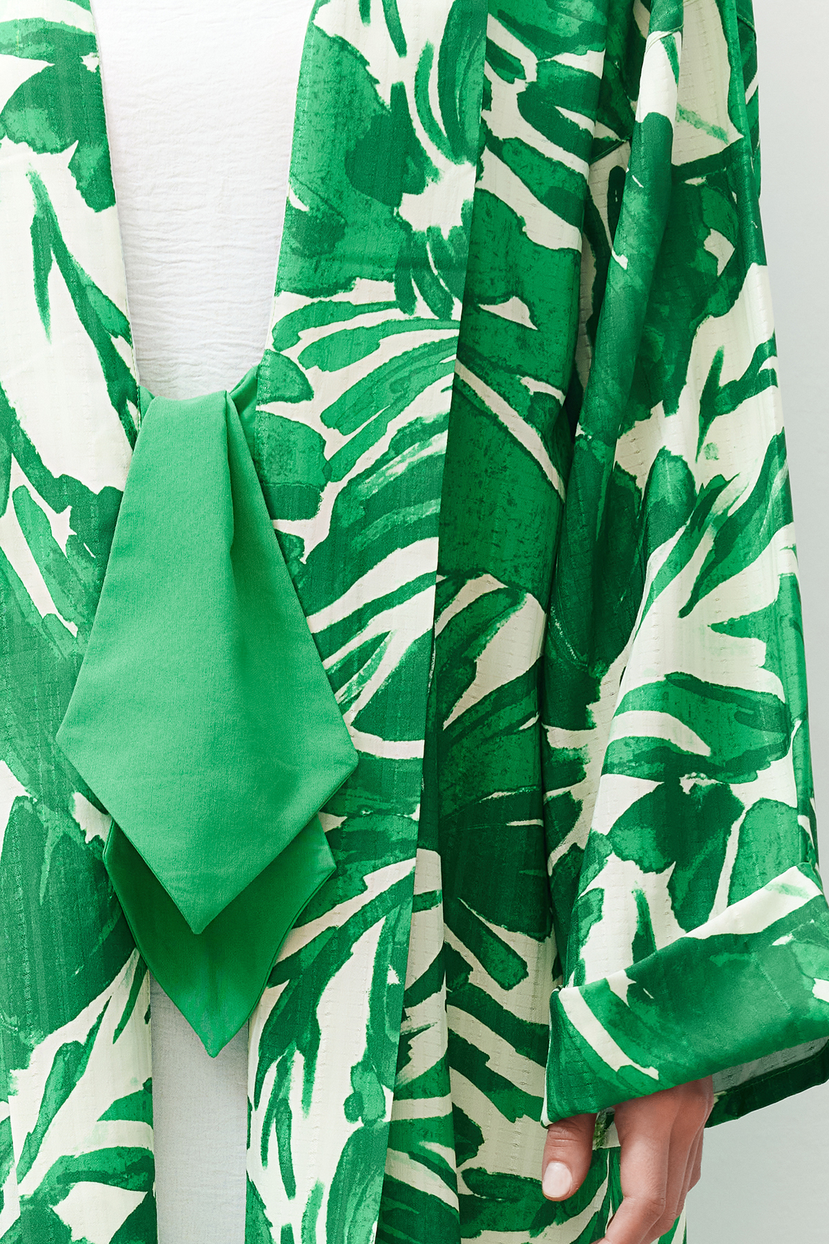 Trendyol Green Tropical Pattern Long Woven Kimono &amp; Kaftan