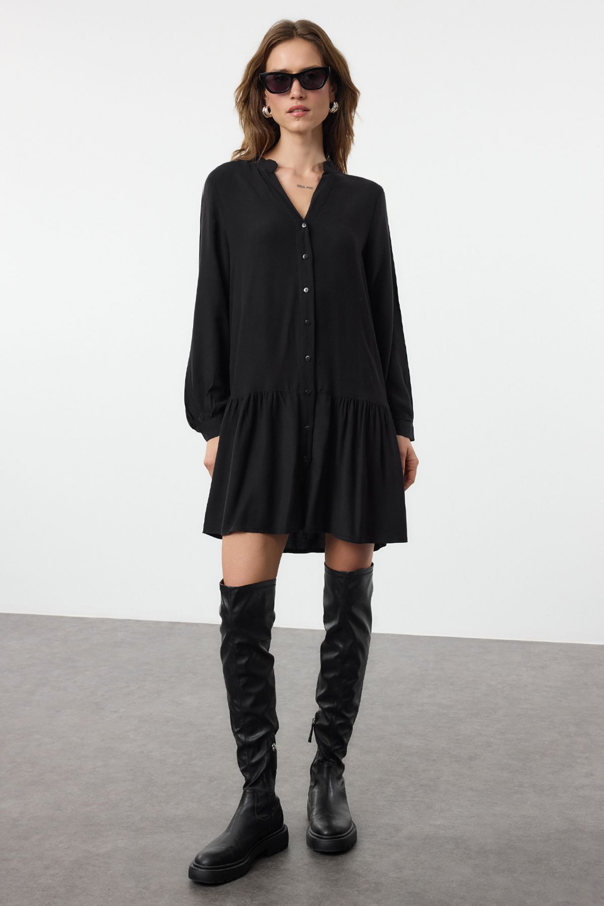 Trendyol Black Mini Thick Viscose Woven Shirt Dress