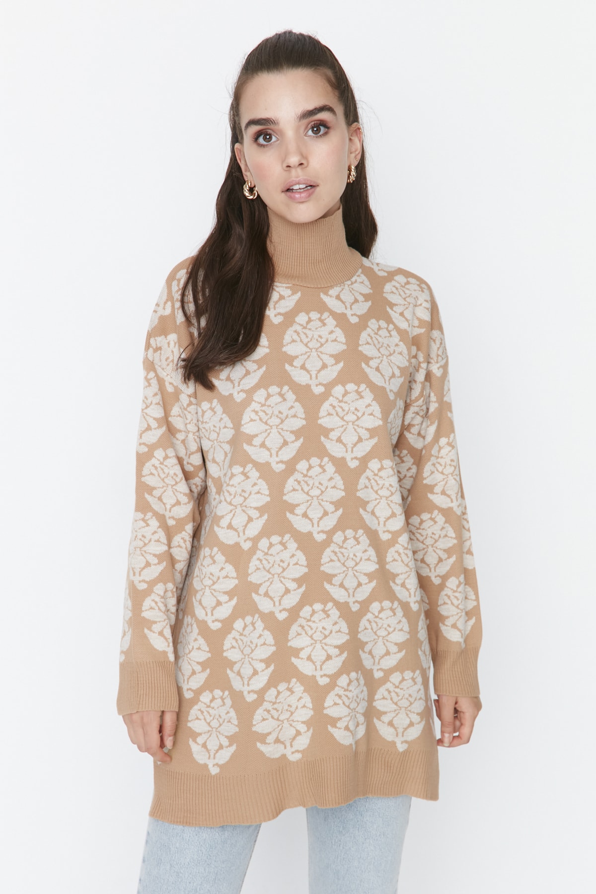 Trendyol Sweater - Beige - Regular fit