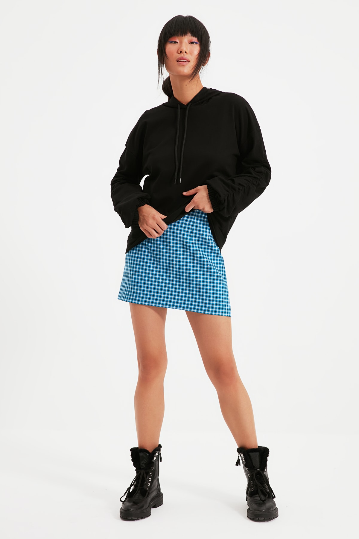 Trendyol Black Ruffle Detailed Hooded Basic Knitted Sweatshirt