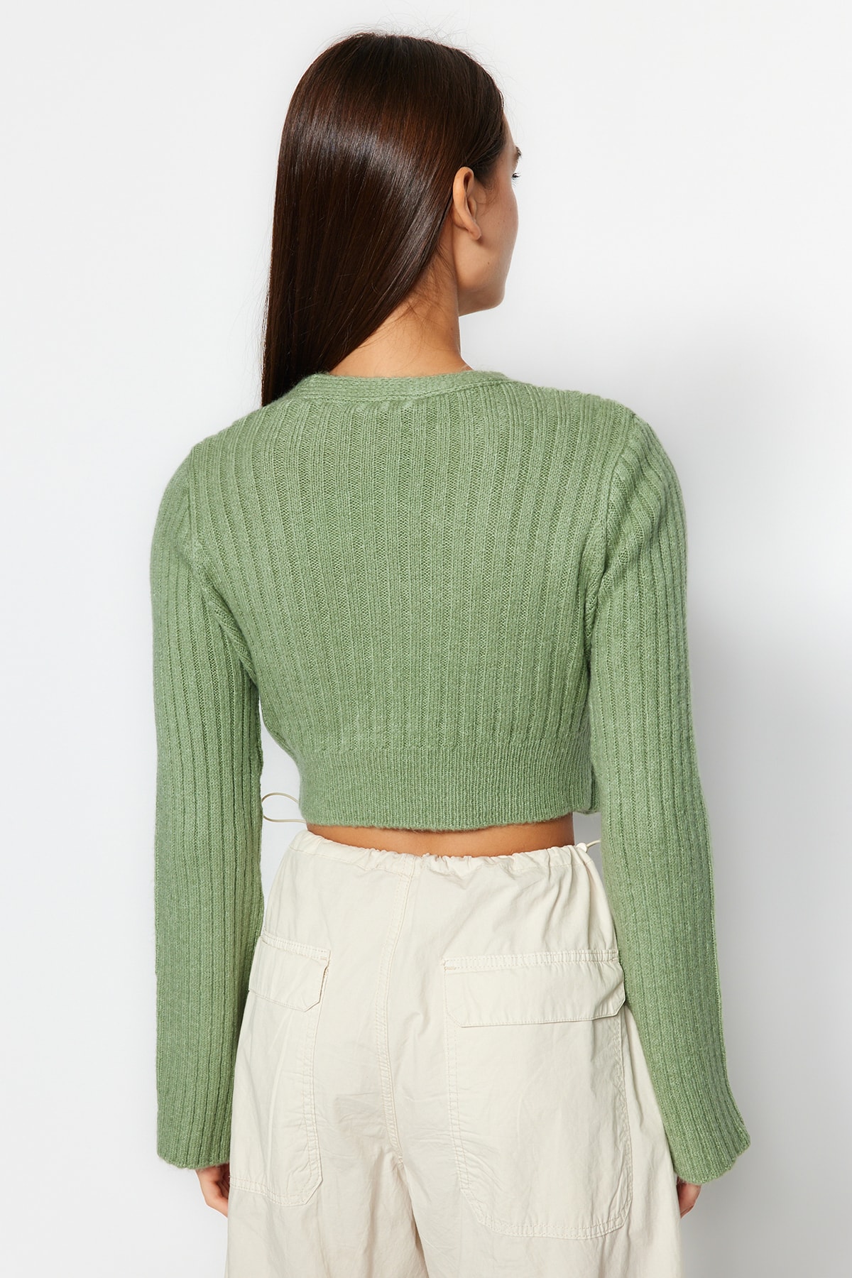Trendyol Mint Crop mäkký textúrovaný dvojradový pletený sveter