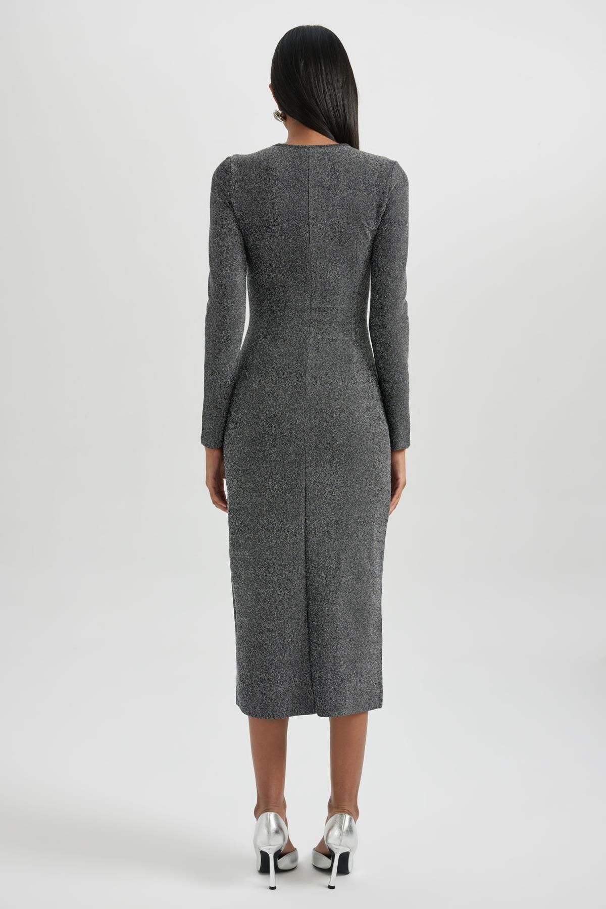 DEFACTO Bodycon Basic Plain Bodycon V Neck Sequined Fabric Midi Long Sleeve Dress