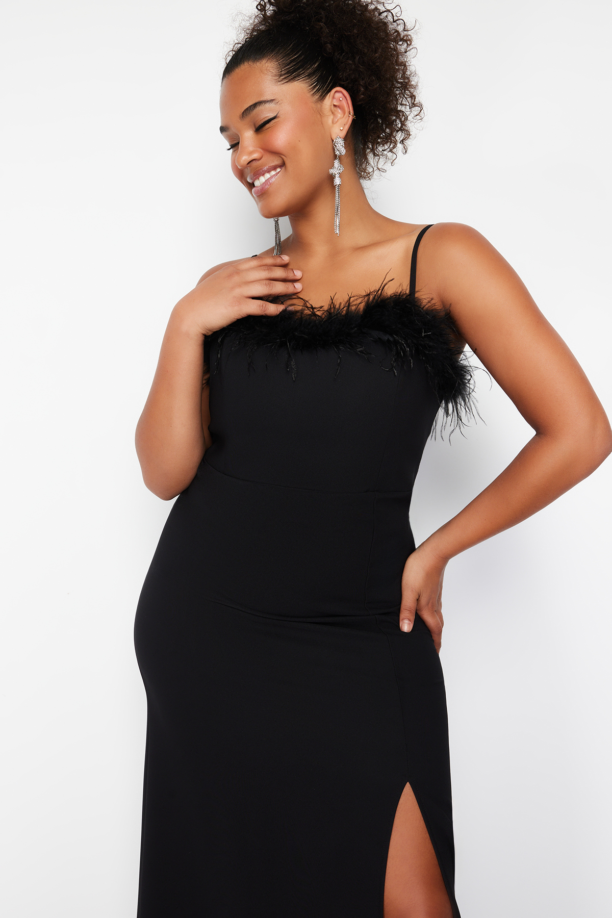 Trendyol Curve Black Finike Woven Plus Size Dress