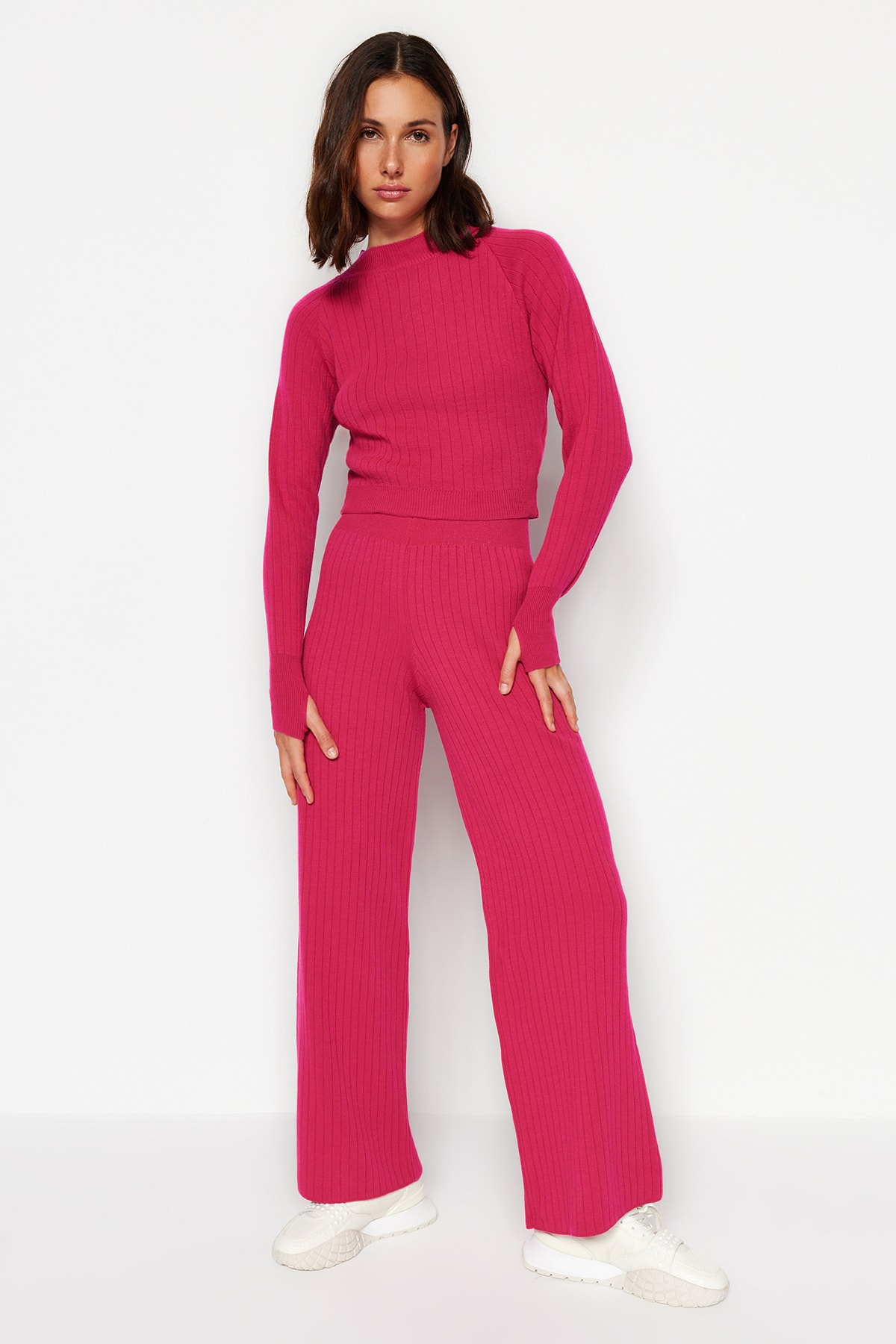 Levně Trendyol Fuchsia Crop Knitwear Top and Bottom Set