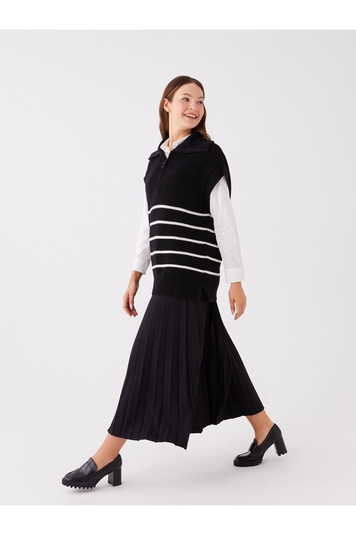 LC Waikiki Women's Elastic Waist Plain Pleated Skirt