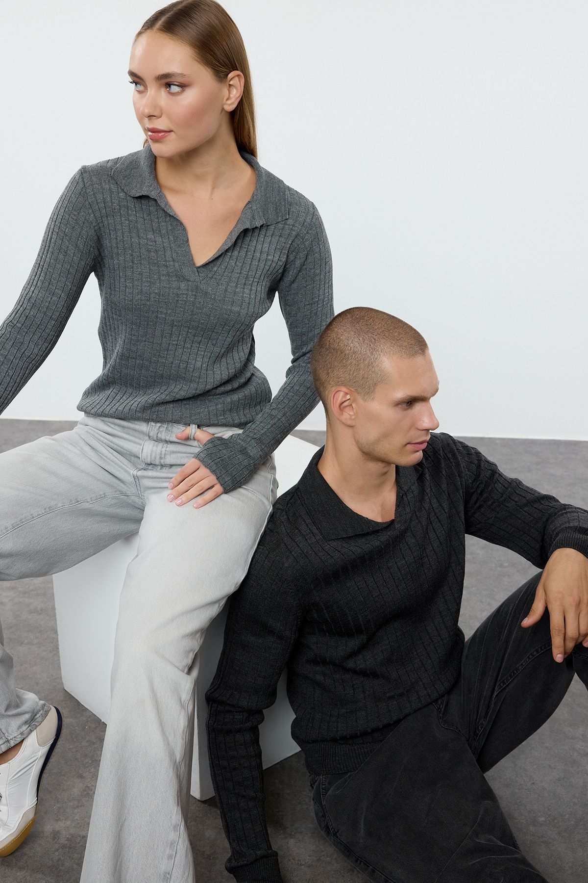 Trendyol Smoked Slim Couple Polo Collar Plain Knitwear Sweater