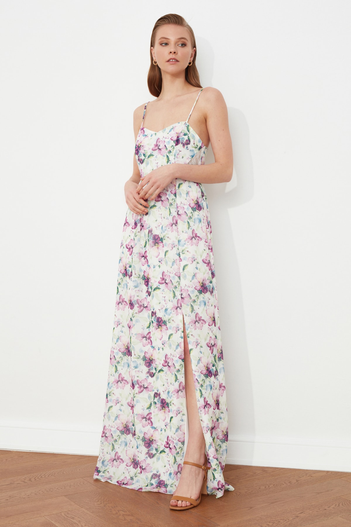 Trendyol Green Lace Detailed Evening Dress & Graduation Gown