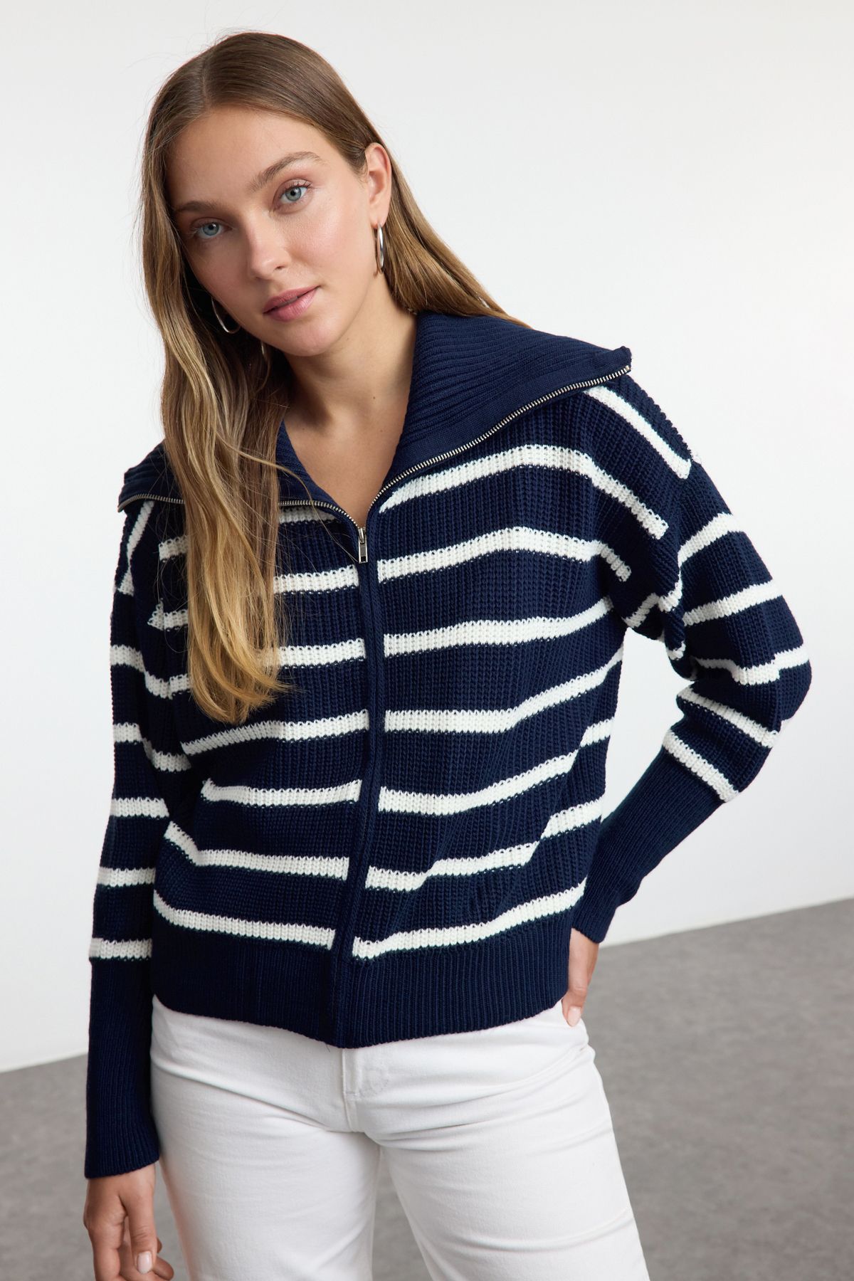 Trendyol Navy Blue*001 Turn-down Collar Zippered Knitwear Cardigan