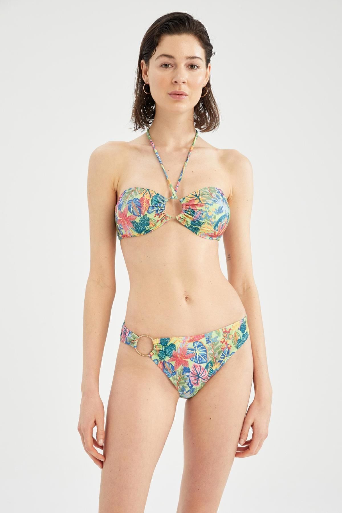 DEFACTO Fall In Love Regular Fit Tropical Patterned Bikini Bottom