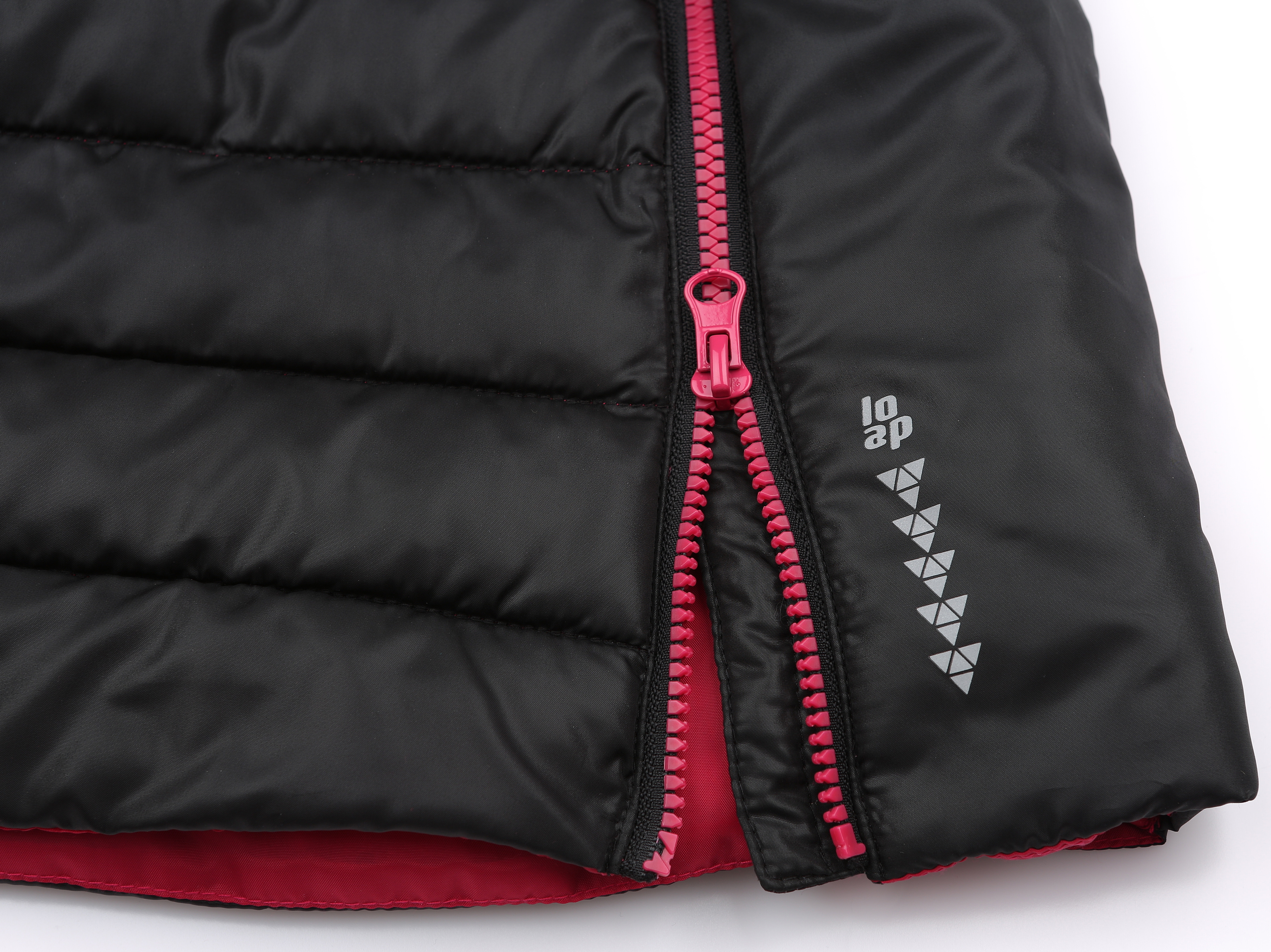 Fusta matlasata fetita LOAP