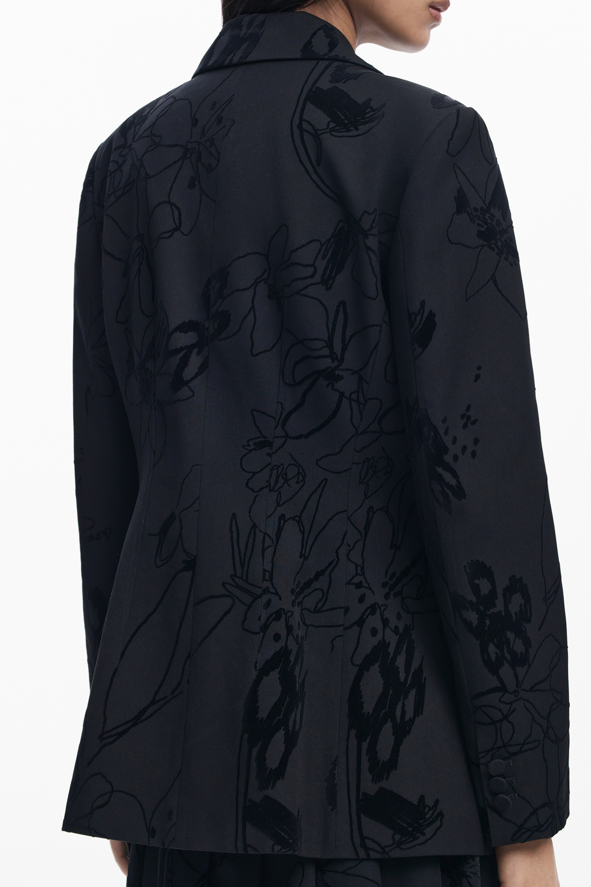 Sacou negru de damă cu model floral