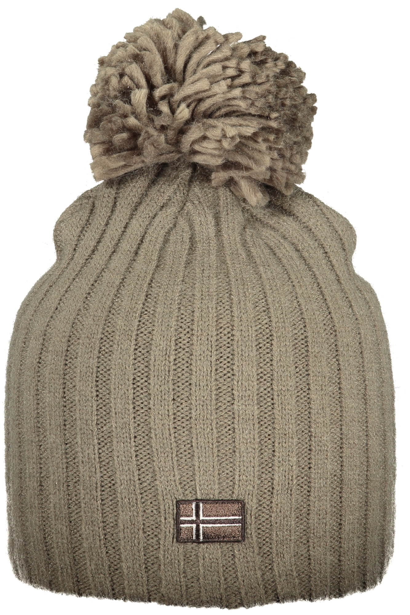 Плетена шапка с помпон