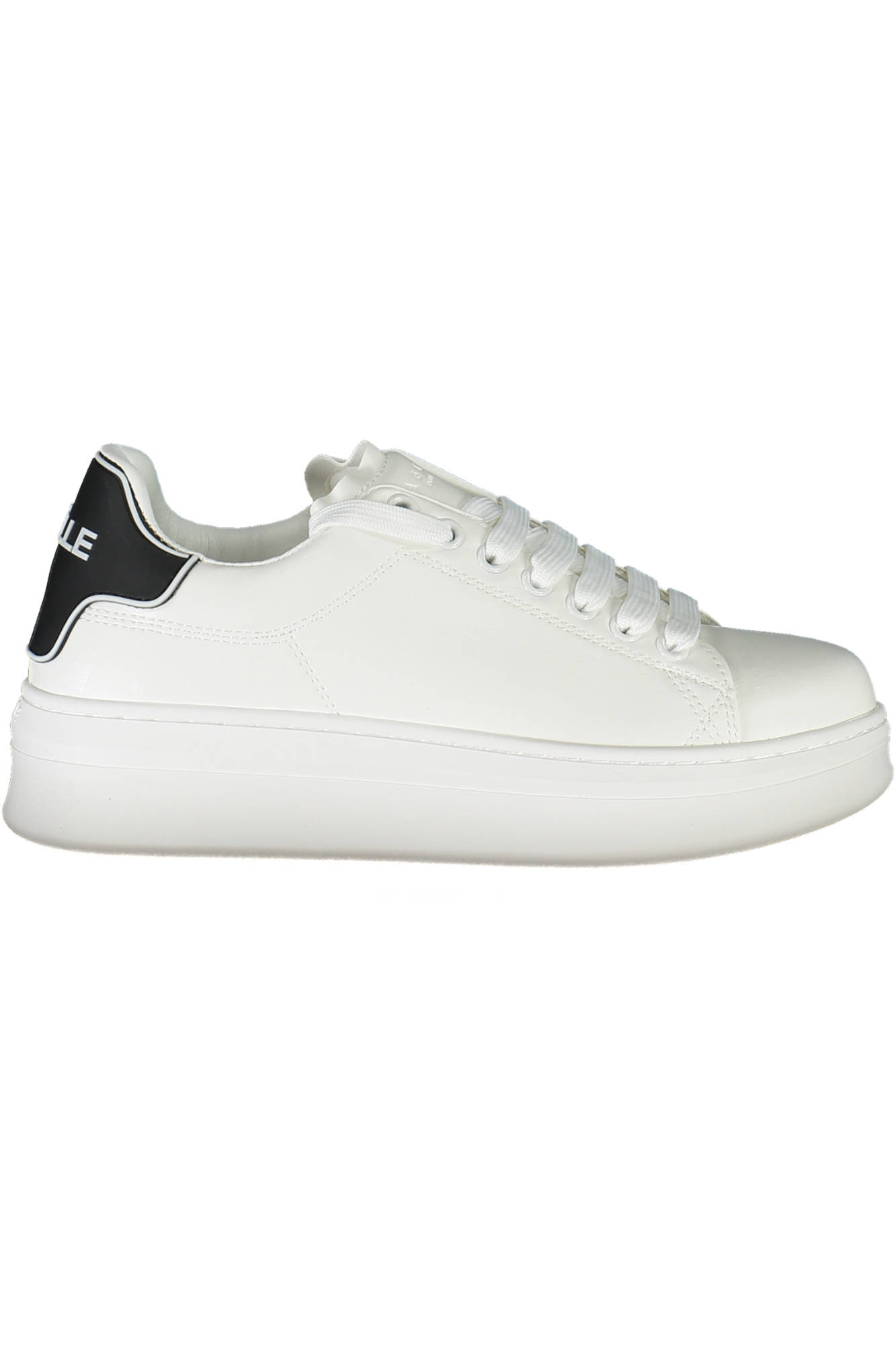 GAELLE PARIS WOMENS SPORTS SHOES WHITE