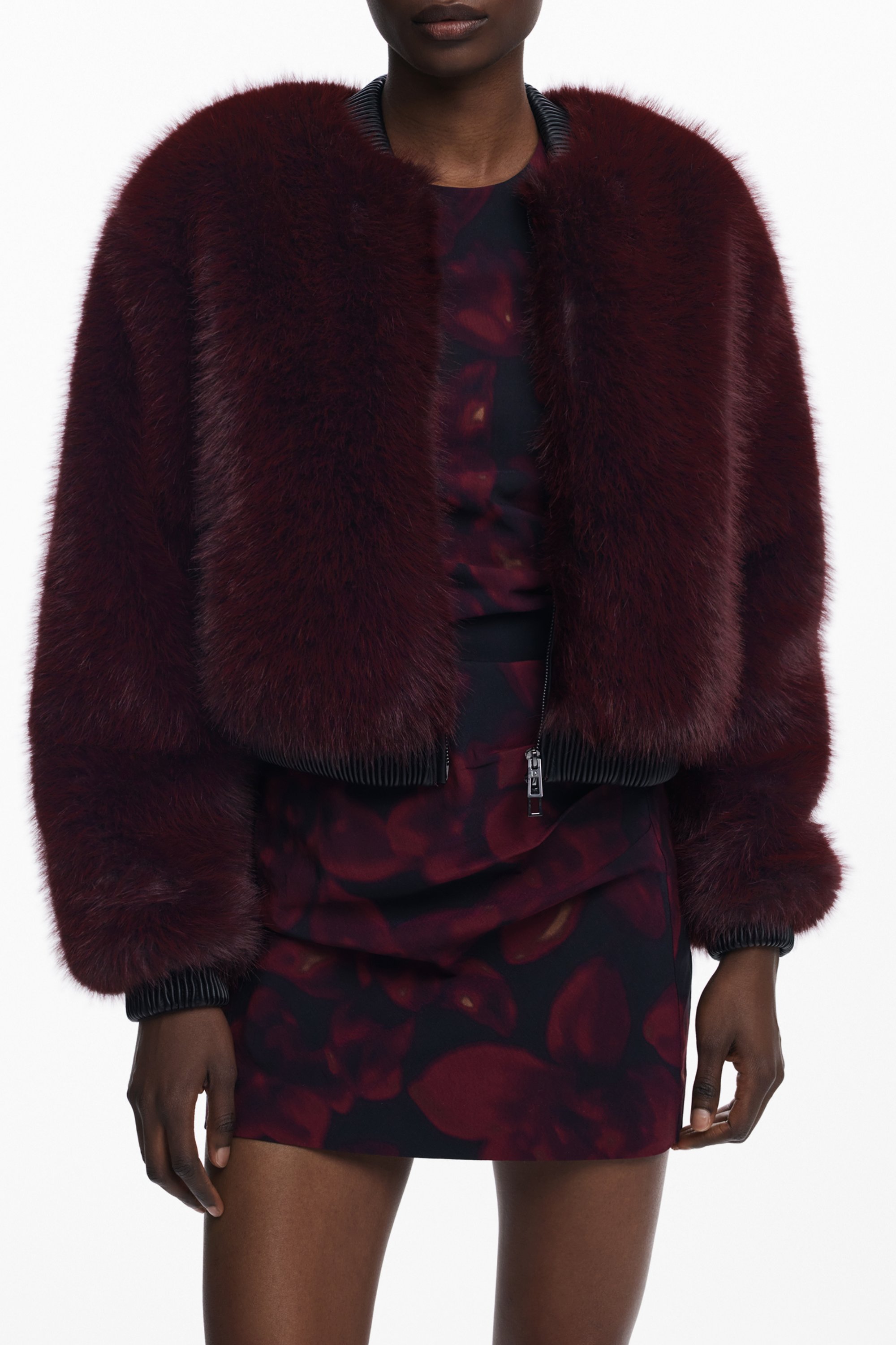 Dámska červená bunda Desigual