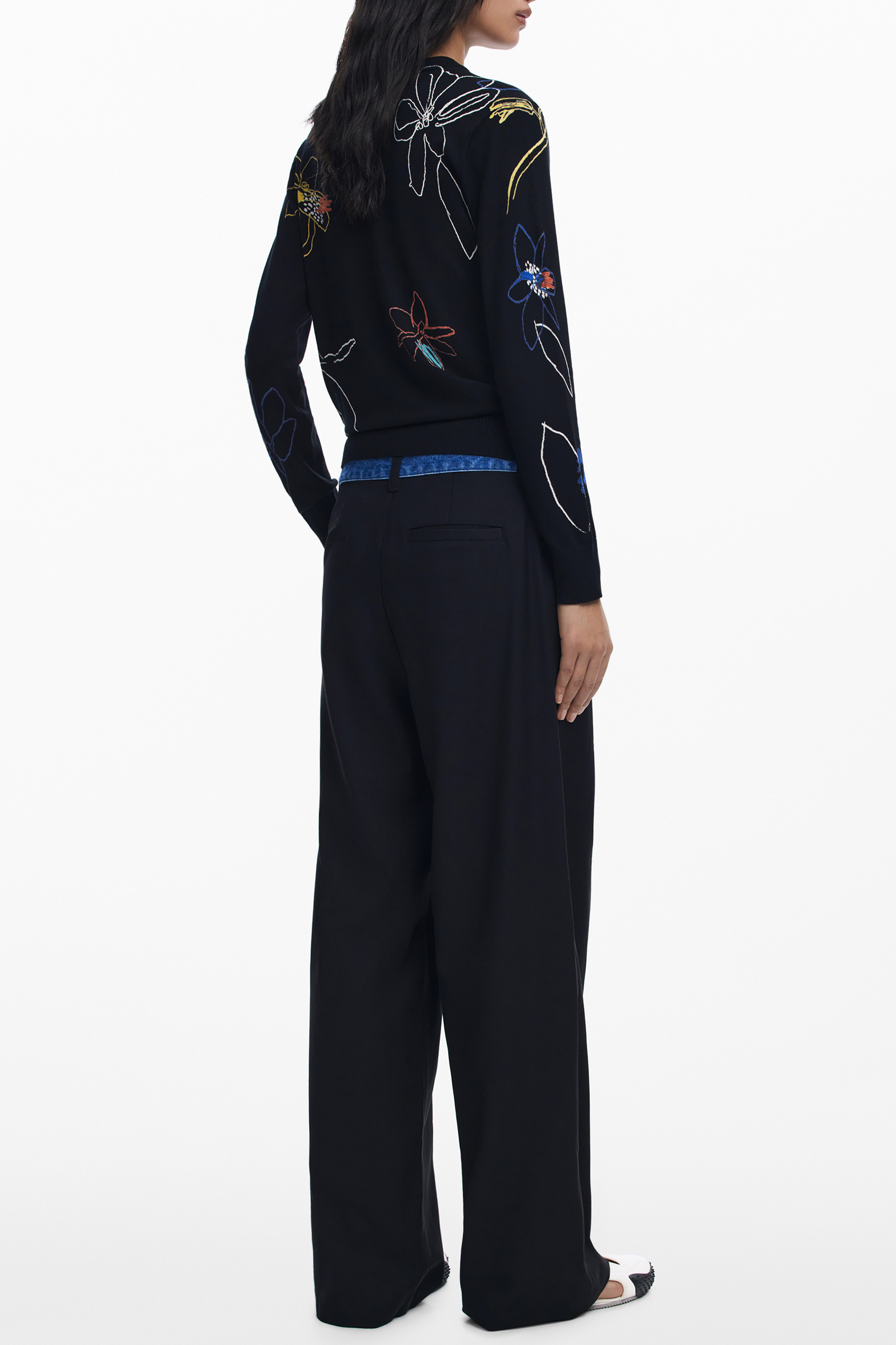 Pulover cu model pentru femei