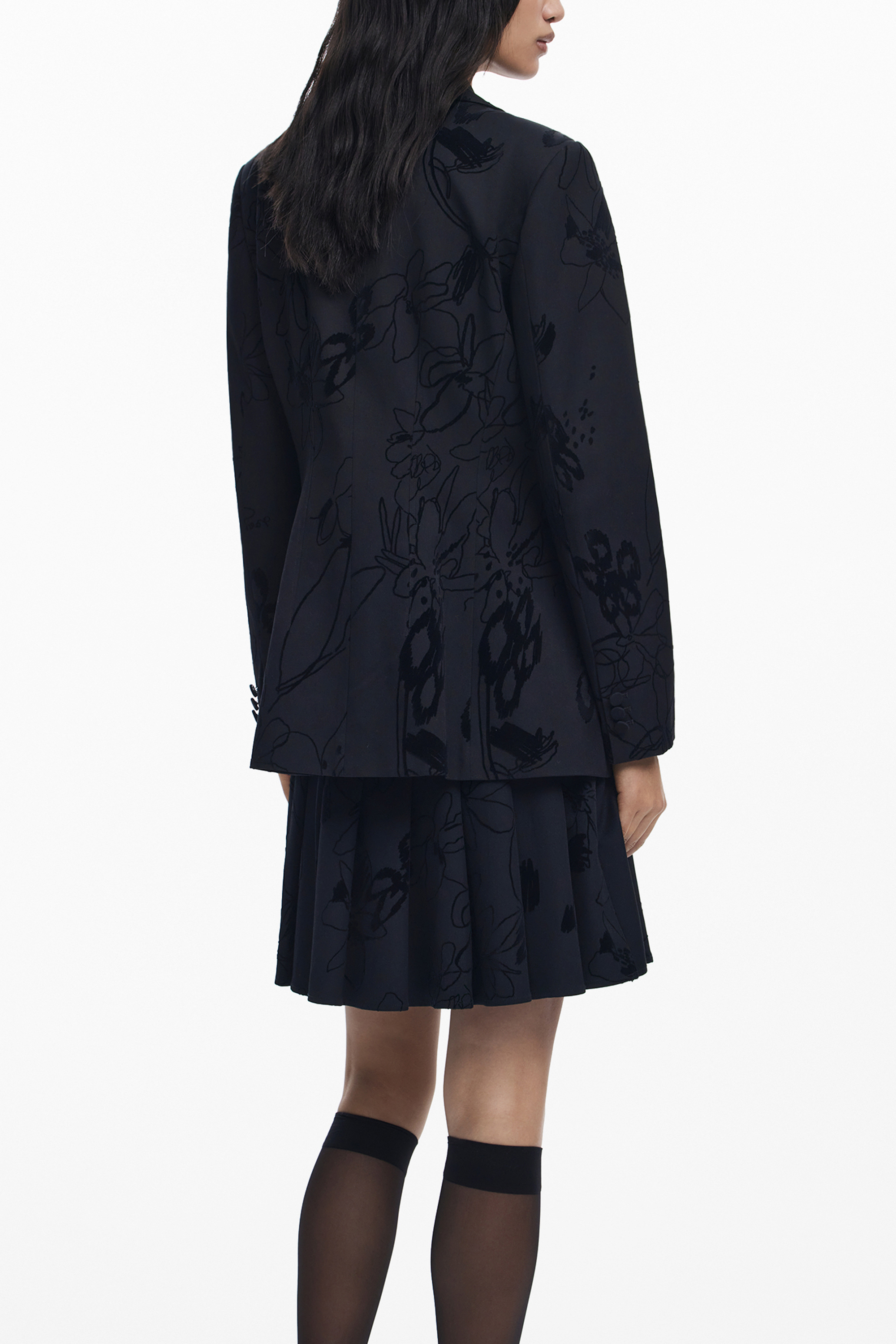 Sacou negru de damă cu model floral