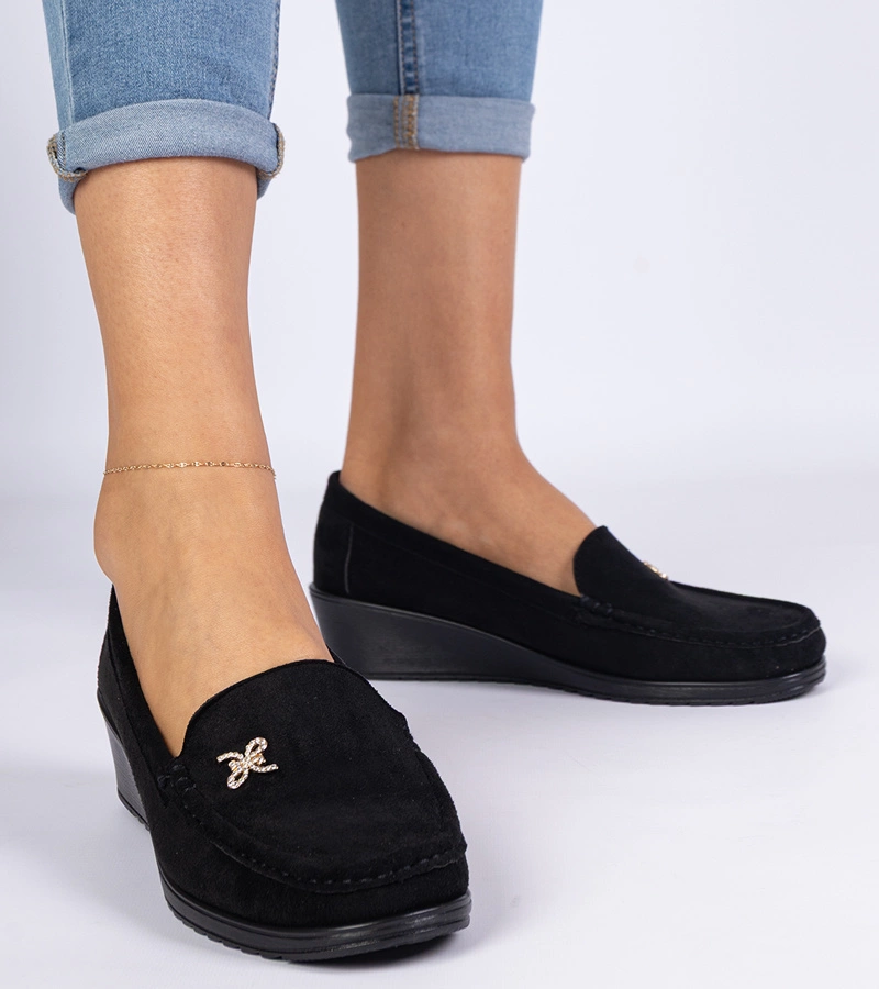 Gemre Sarimi women's black wedge eco-suede loafers