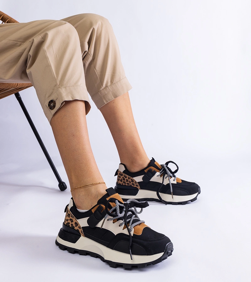 Gemre Adidași negri decorați cu motiv animalier Soria