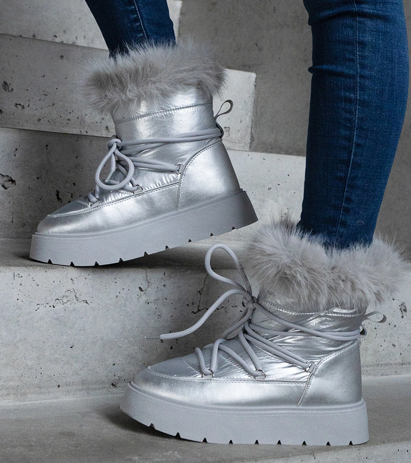 Gemre Silver insulated snow boots with fur Arilla