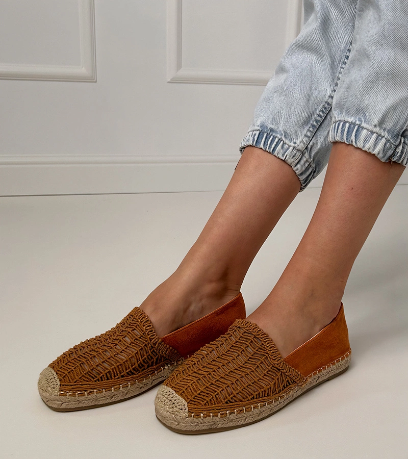 marka niezdefiniowana Espadrile maro decupate pe platformă Plevis