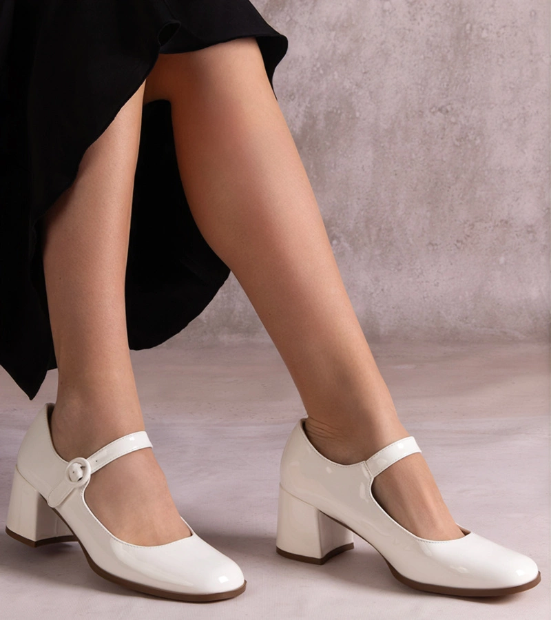 Gemre Pantofi albi cu bareta și toc gros lyraa