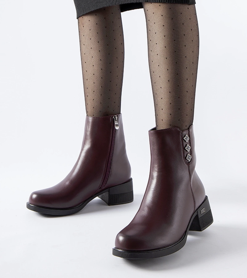 Gemre Cizme căptușite cu catarame bordeaux cu cirkonii Insignia
