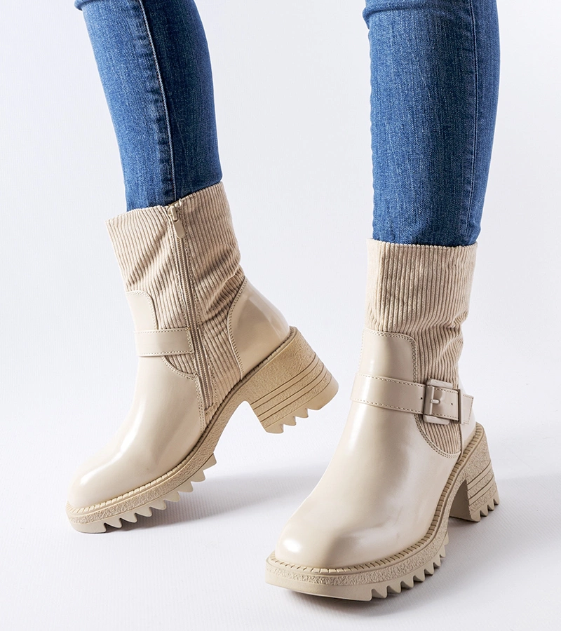 Gemre Beige ankle boots on a chunky heel Castelvetrano