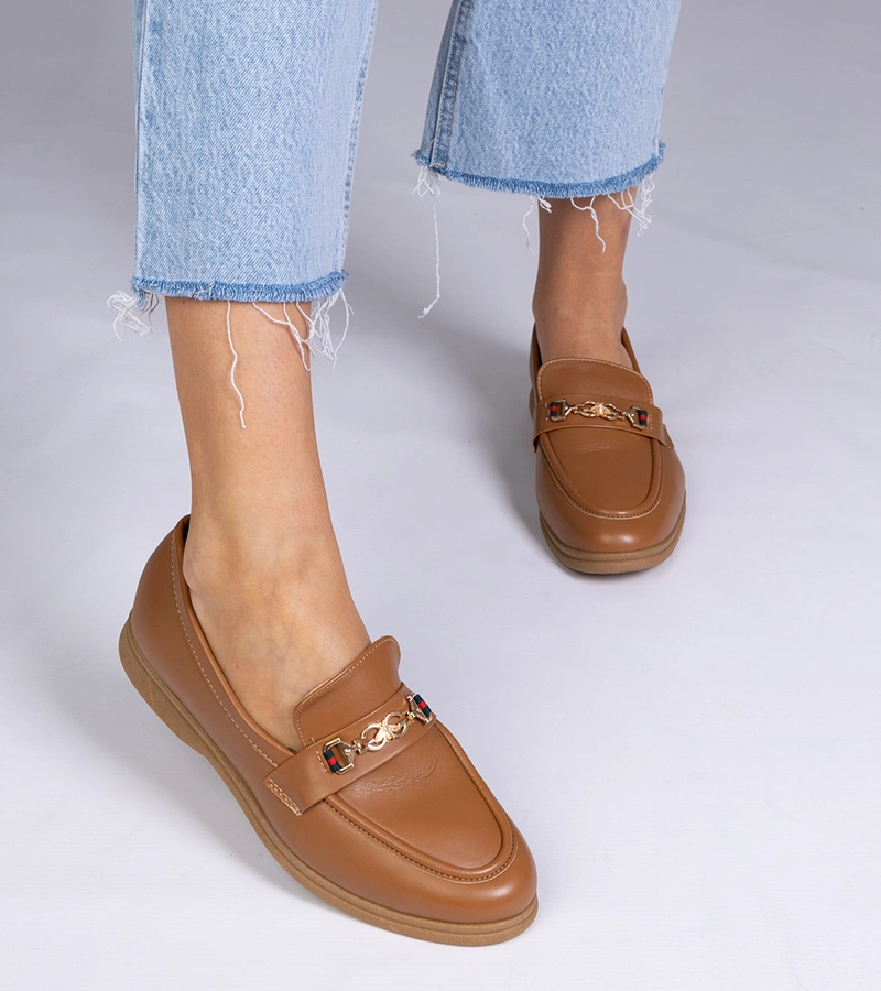 Gemre Mocasini maro închis cu ornament auriu Feola