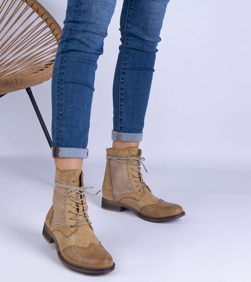 Gemre Botine plate galbene perforate Reeves