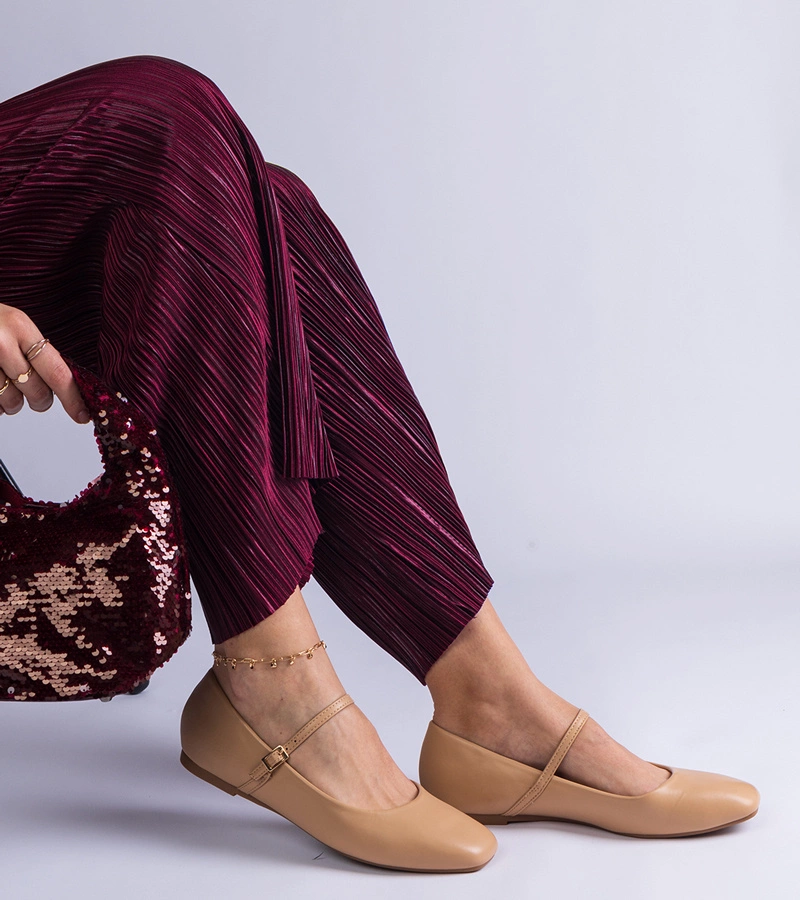 Gemre Balerini bej cu catarame din piele ecologică Camelia