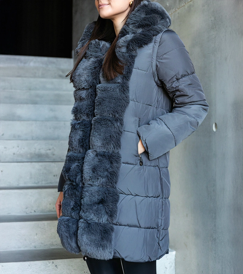 Gemre Gray long quilted jacket with detachable sleeves decorated with fur Louis
