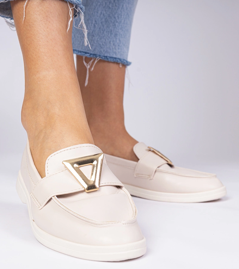 Gemre Mocasini de damă bej cu ornament elegant Viletta