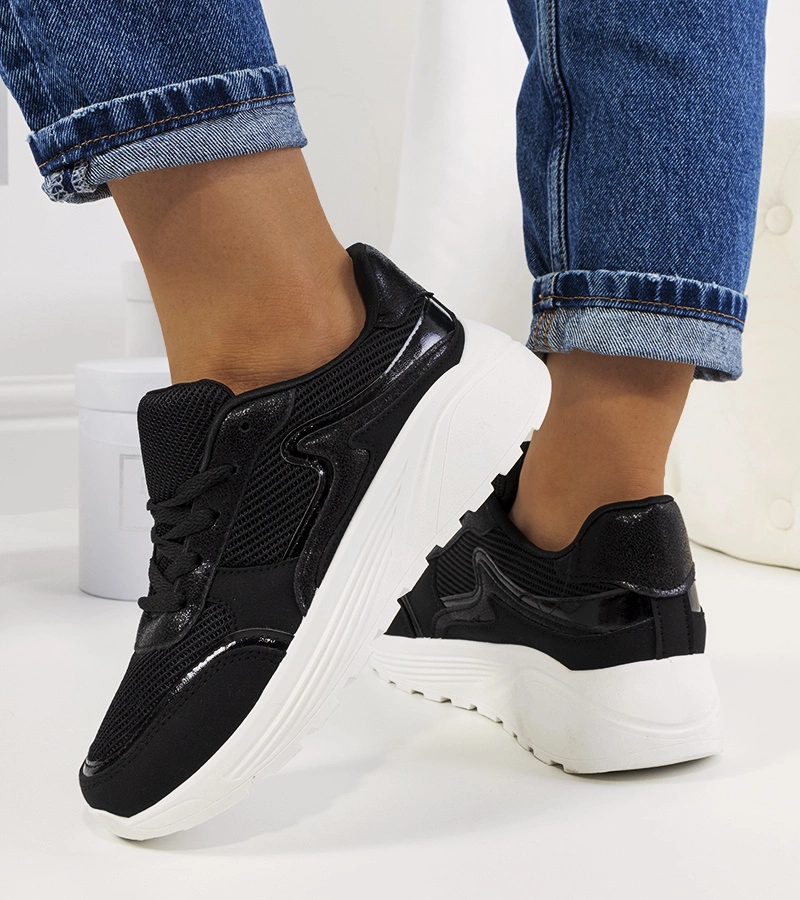 Gemre Black women's sneakers Basemat