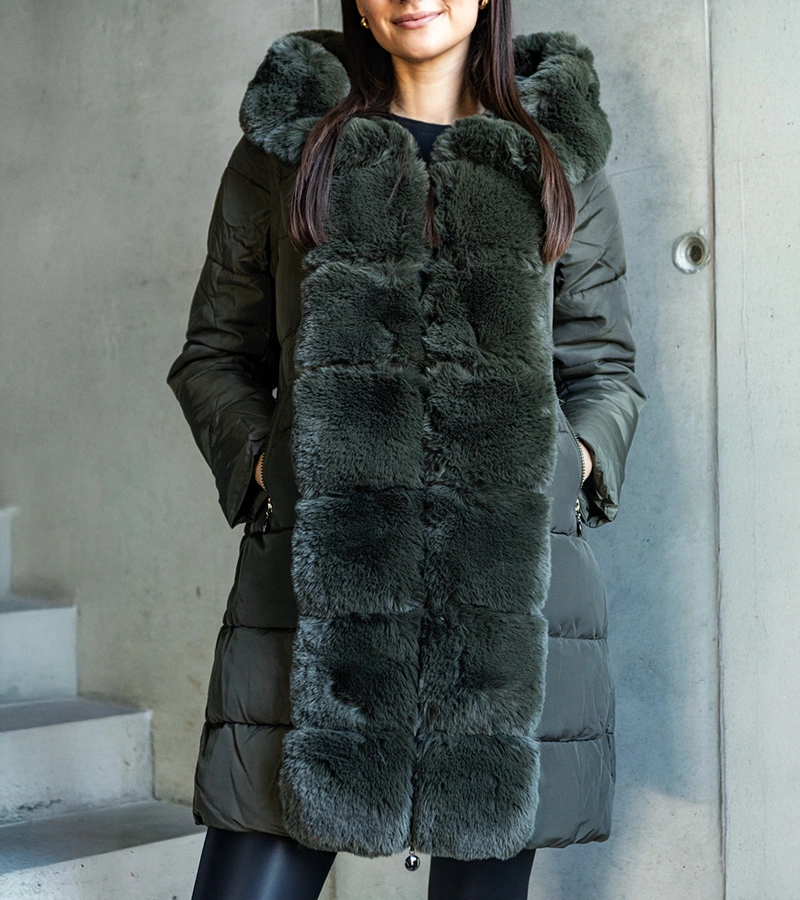 Gemre Green quilted jacket with detachable sleeves and fur Louis
