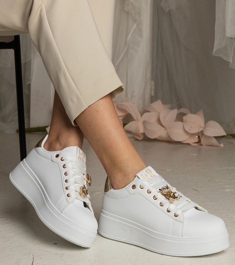 Gemre Adidași damă alb-aurii decorați cu pietre Sarena