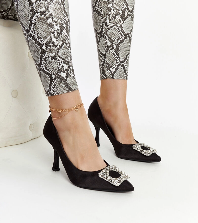 Gemre Tocuri negre cu finisaj satinat și zirconii Clemente