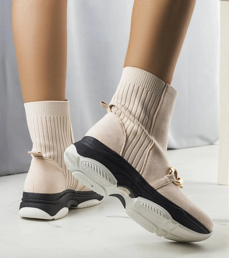 Gemre Beige Insulated Ankle Boots with Chain Ulster