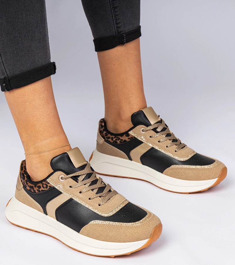 Gemre Adidași negri de damă cu sclipici și cu un model animalier Markuta