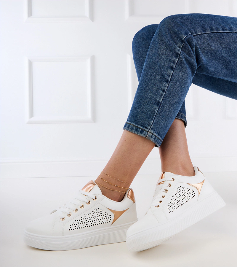 Gemre White sneakers with gold inserts on platform Remmi