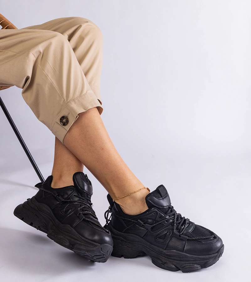 Gemre Adidași sport negri de damă Ivett