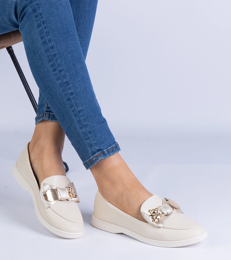 Gemre Mocasini bej cu fundiță și ursuleț auriu Nensi