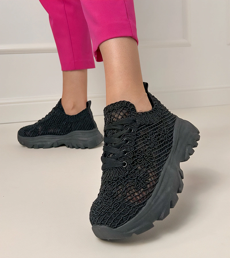 Gemre Adidași negri perforați pe platformă Brokes