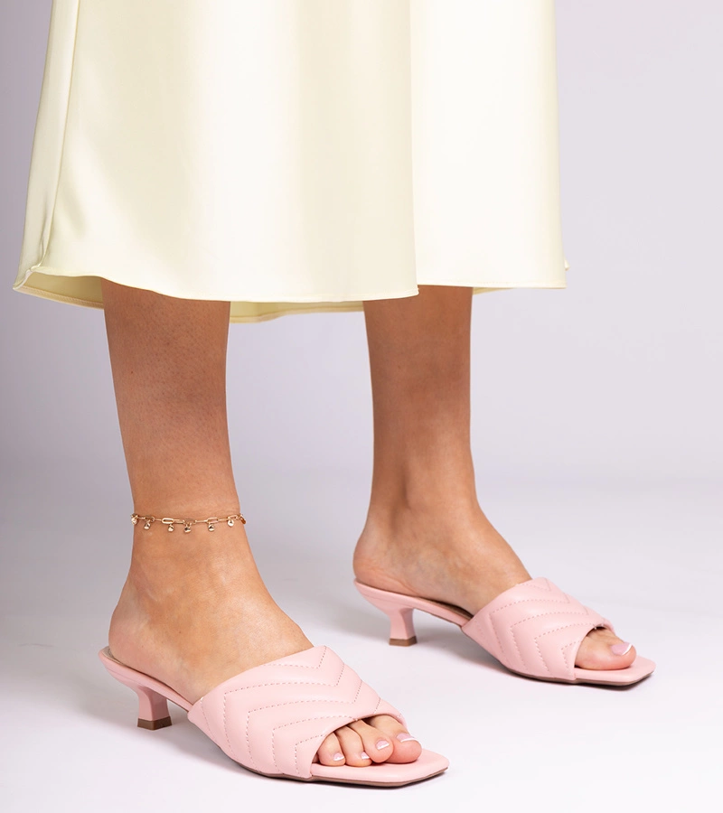 marka niezdefiniowana Flip-flops Launay roz cu tocuri joase