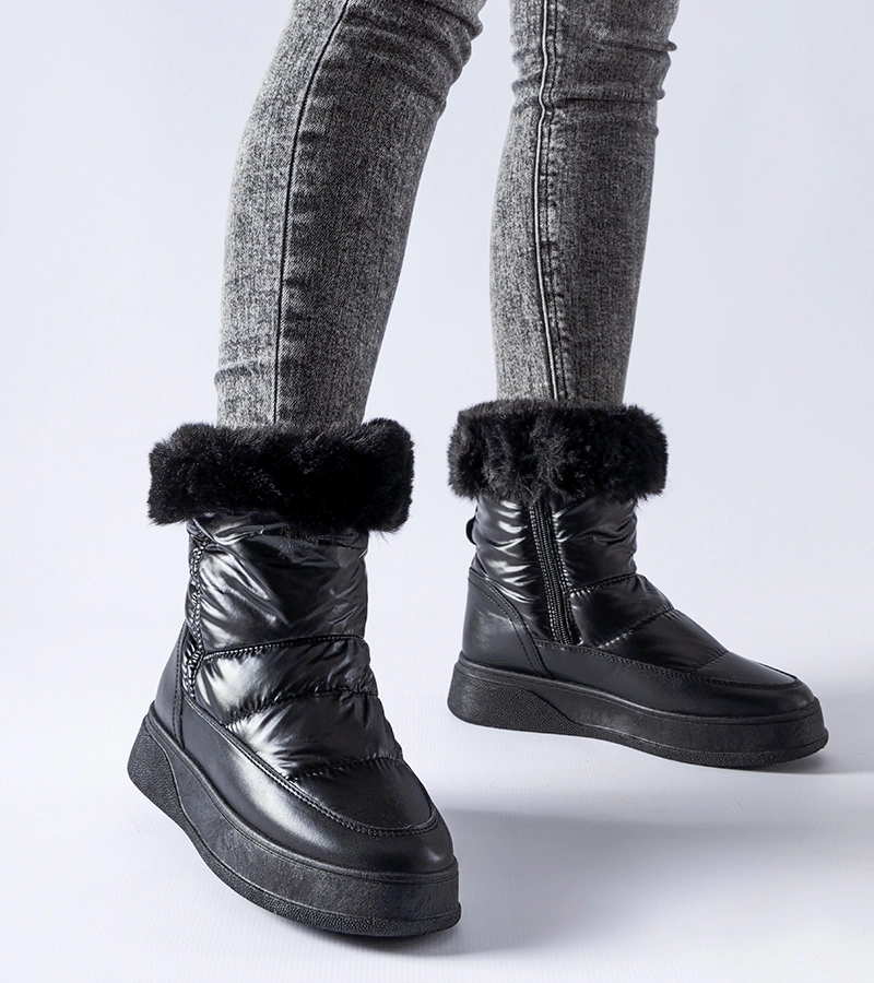 Gemre Black insulated snow boots with fur Oliver
