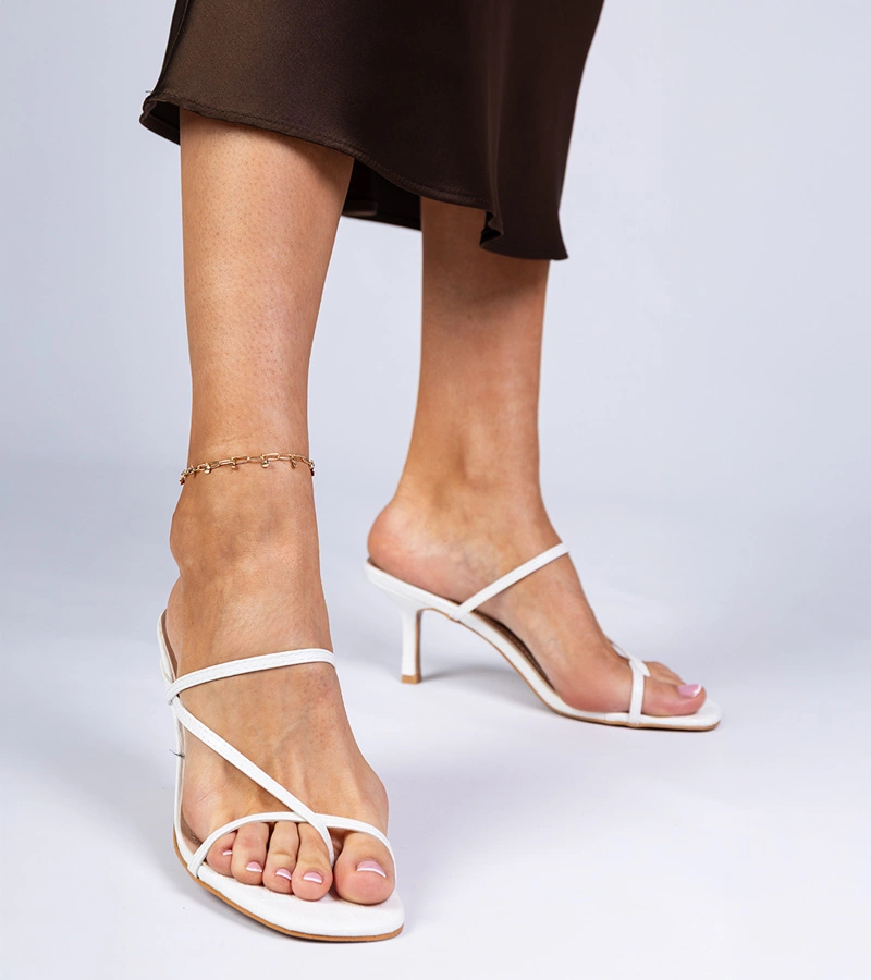 Gemre Kapilon papuci albi eleganți cu toc subțire