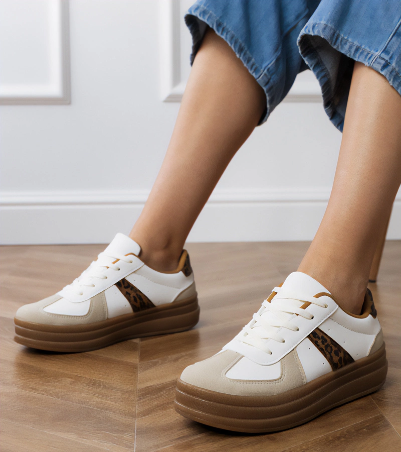 marka niezdefiniowana Adidași damă cu platformă Serila cu imprimeu de panteră