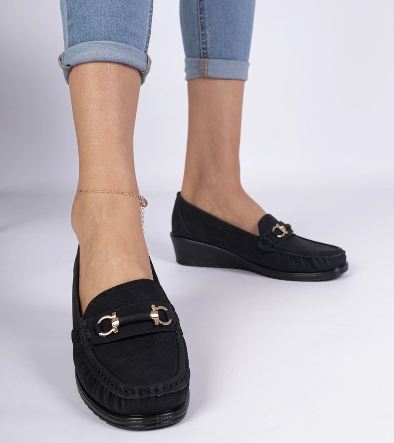 Gemre Black women's wedge loafers Sameri