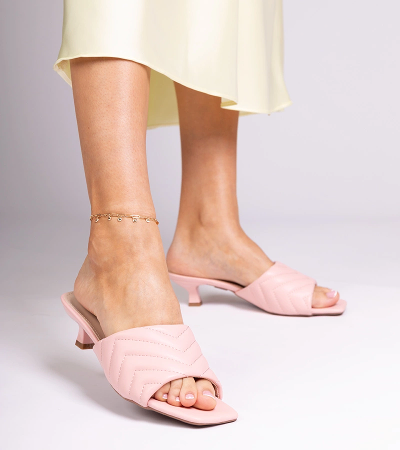 marka niezdefiniowana Flip-flops Launay roz cu tocuri joase